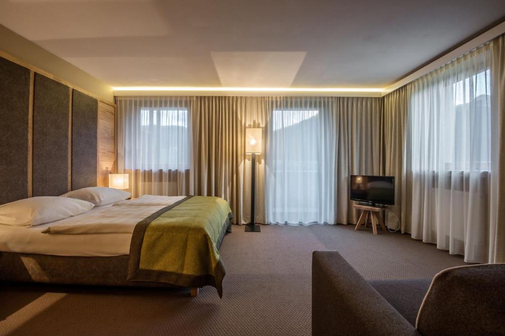 Arlara Hotel 3*